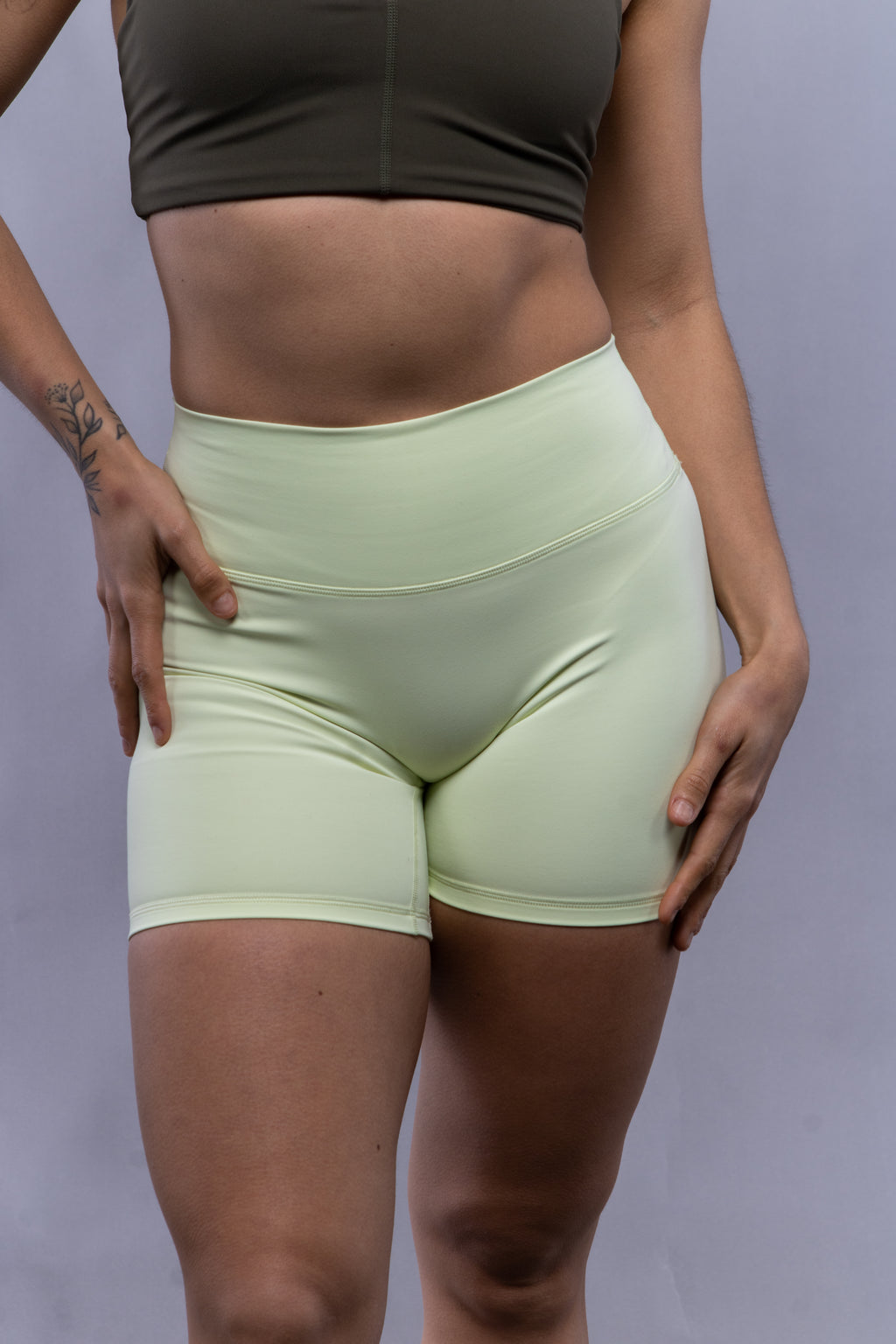 Old Logo Short - Verde Neon