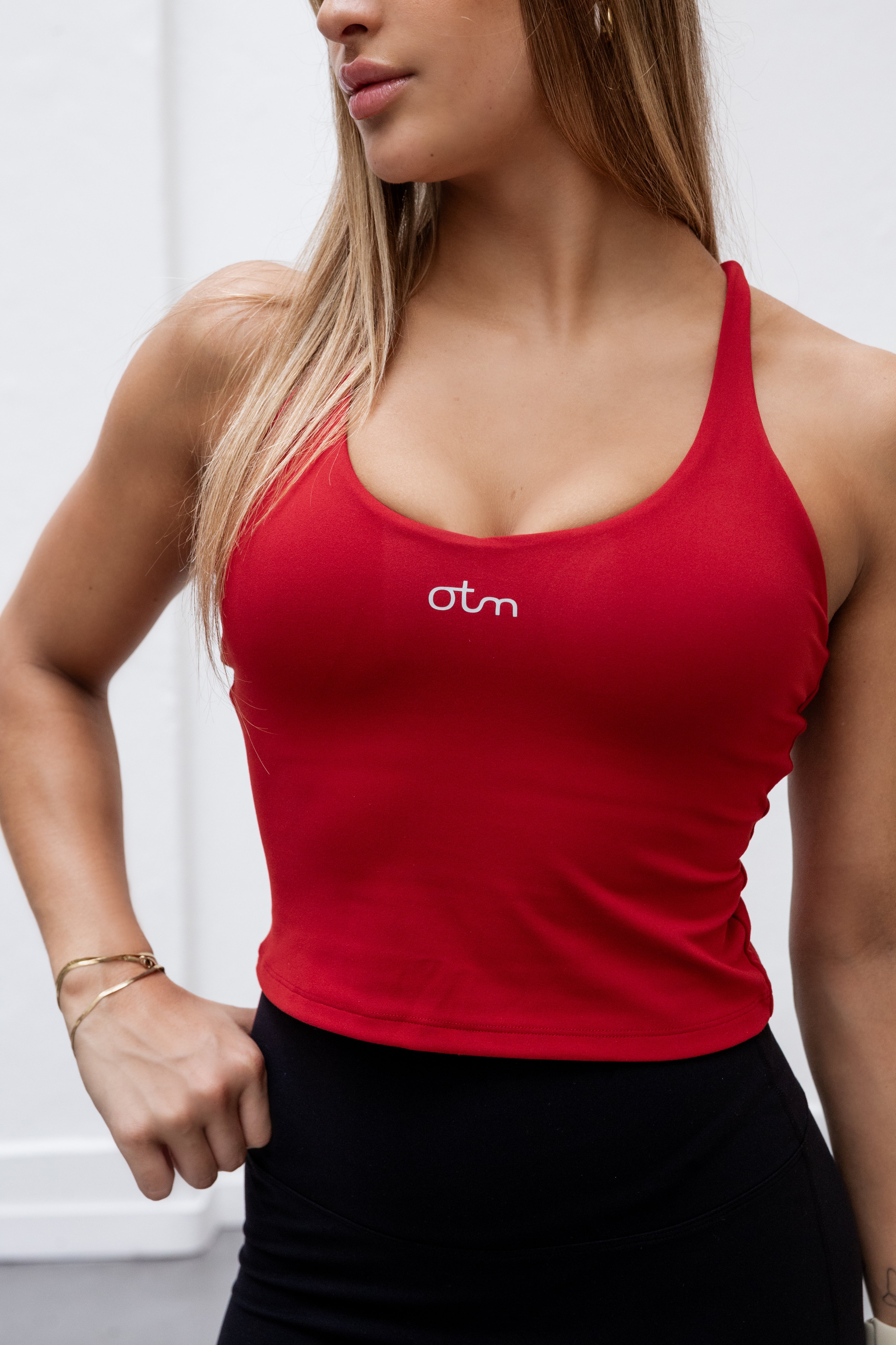 Pro Tank - Rojo Oscuro